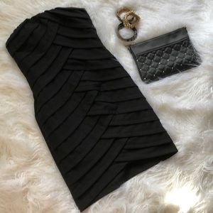 black strapless dress